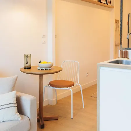 Babel Community Hotel
